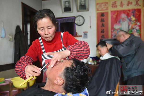 官方：謝菲爾德聯簽下華裔球員陳達毅，雙方簽約4年